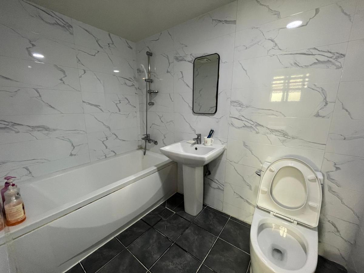Standard Twin Room,1468694312:JPEG